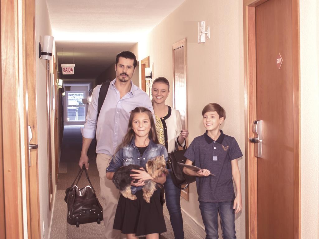 Hotel 10 Dourados Dış mekan fotoğraf