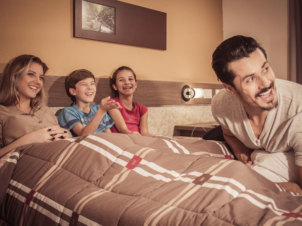 Hotel 10 Dourados Dış mekan fotoğraf