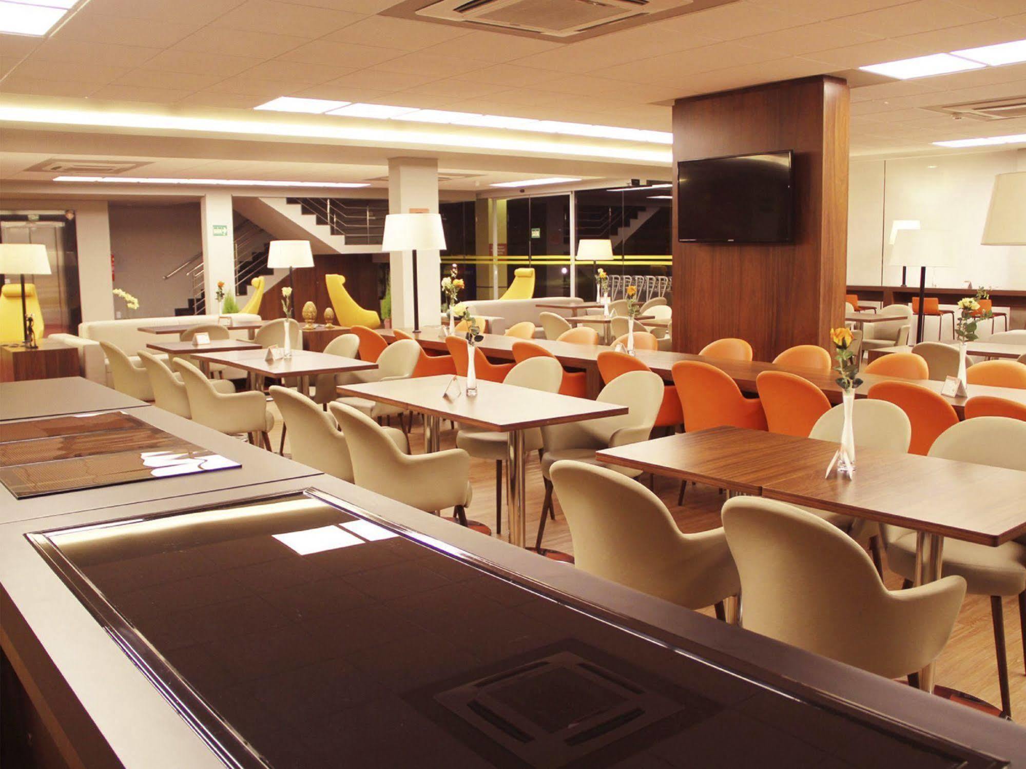 Hotel 10 Dourados Dış mekan fotoğraf