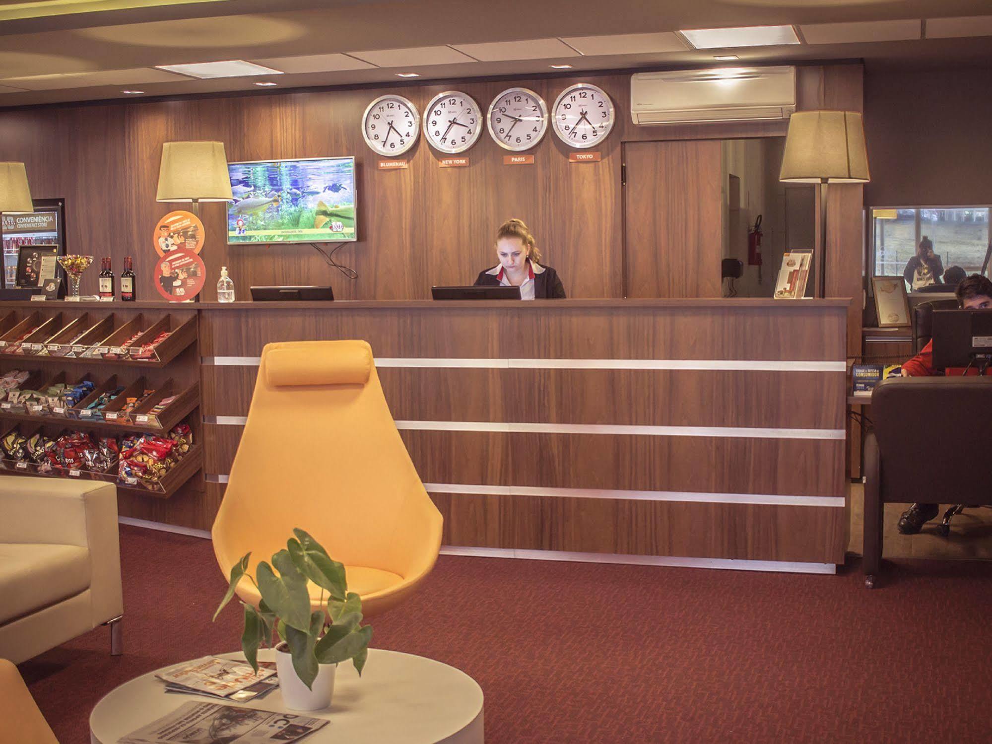 Hotel 10 Dourados Dış mekan fotoğraf